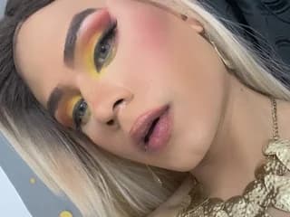 WebCAM di Saskyadeluxxeoficial